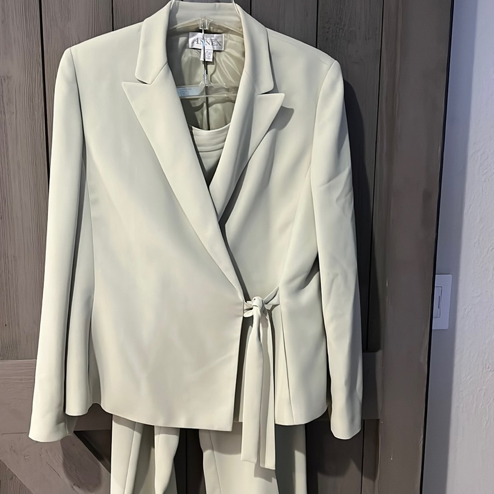 Ladies side tie pants suite